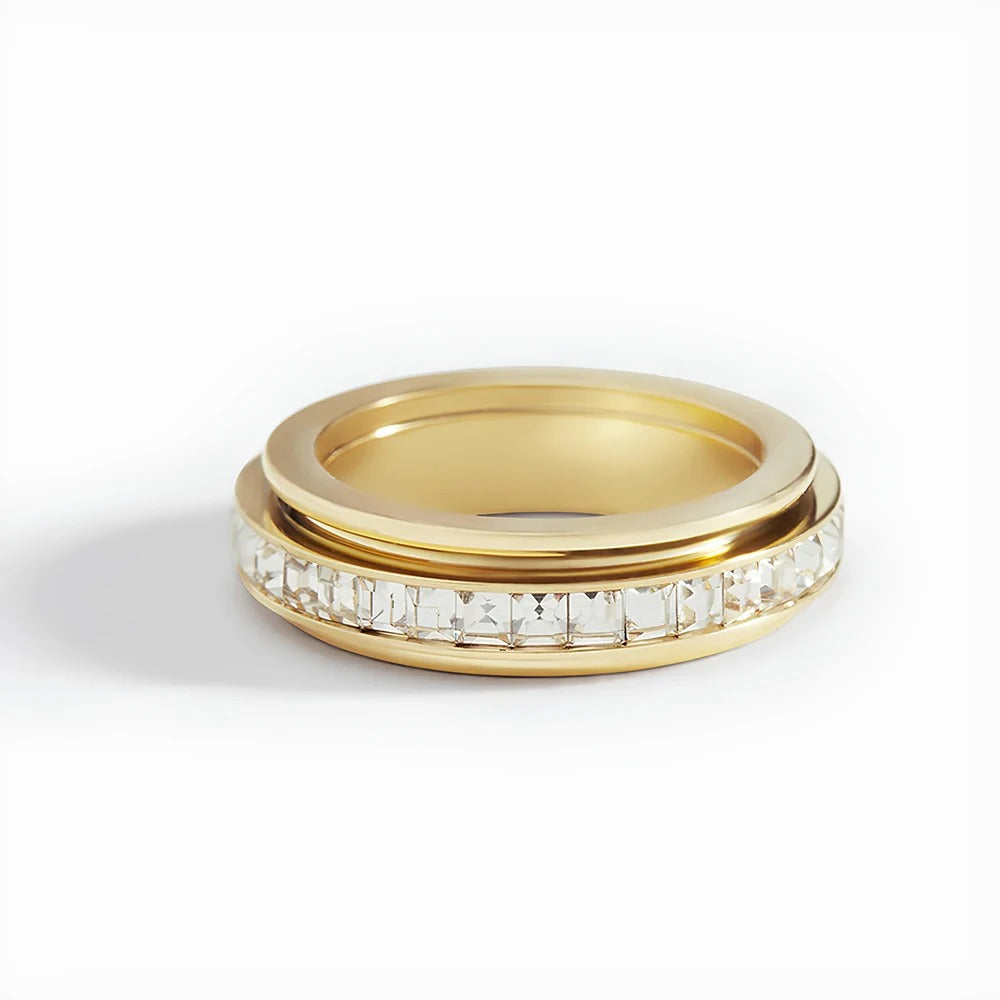 Rotating ring for men